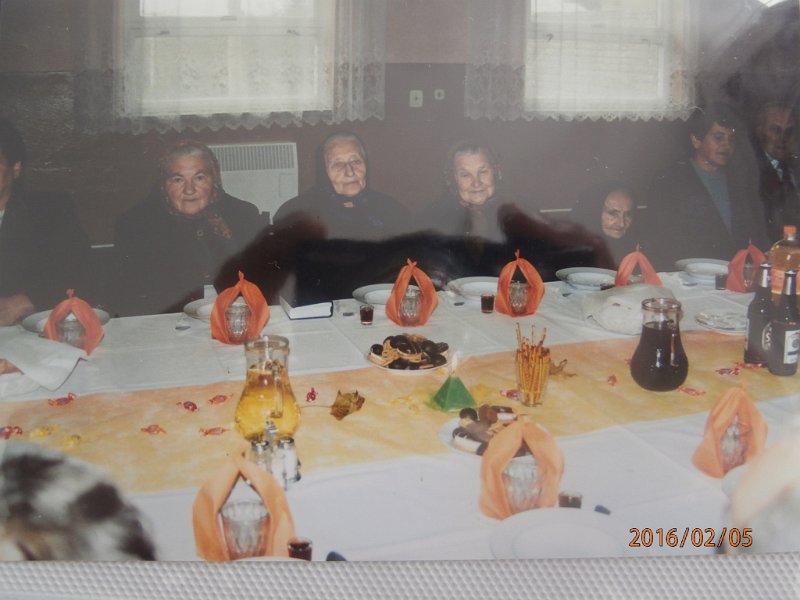 Posedenie s dochodcami   3.JPG